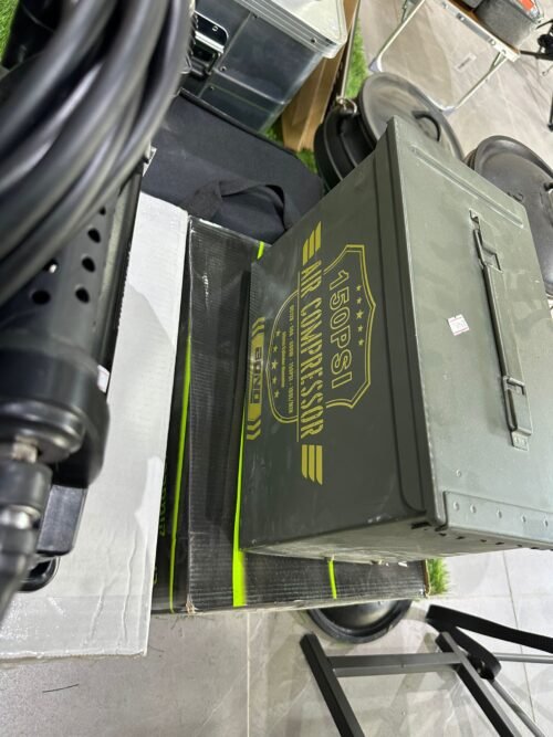 green metal storage box 1786177177667.jpeg